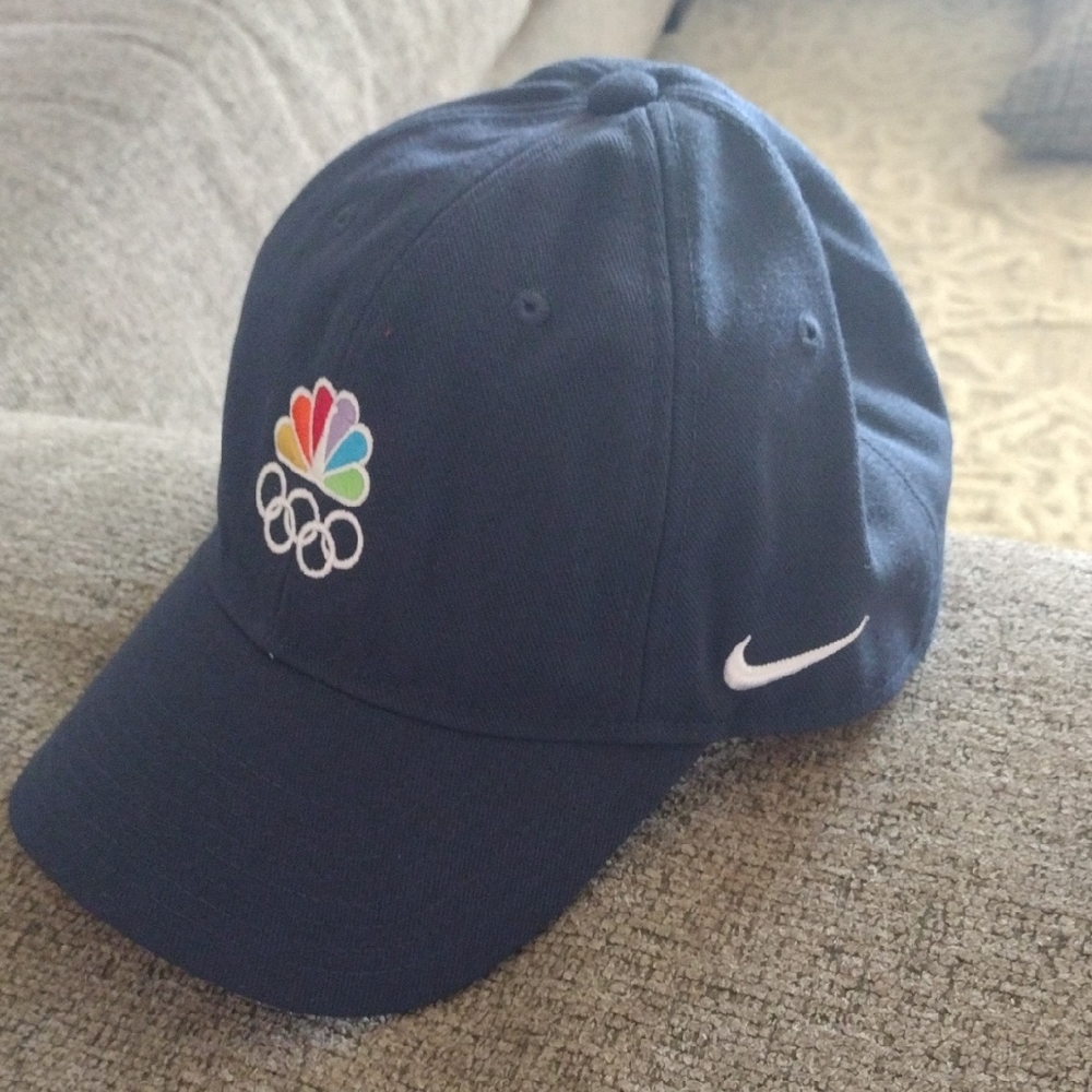 Nike Dark Blue Cap with Multicolor Logo